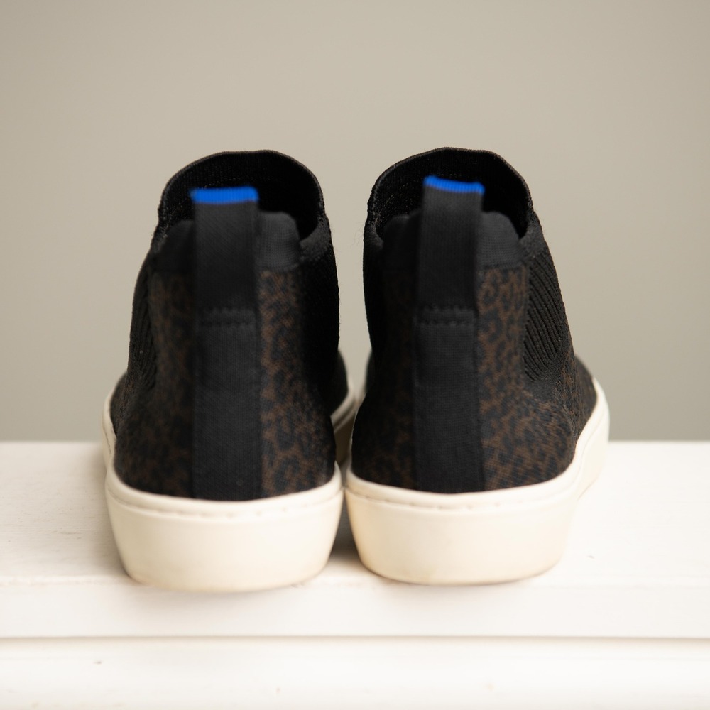 Rothys Chelsea Boot Wildcat Leopard Print Knit High Top Sneaker Sz 7 Sustainable - Picture 3 of 5
